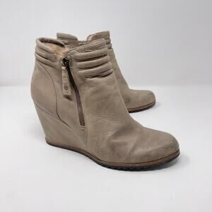 Biala Ashton Wedge Ankle Bootie Size EU 41 Womens Brown Taupe Ribbed Detail